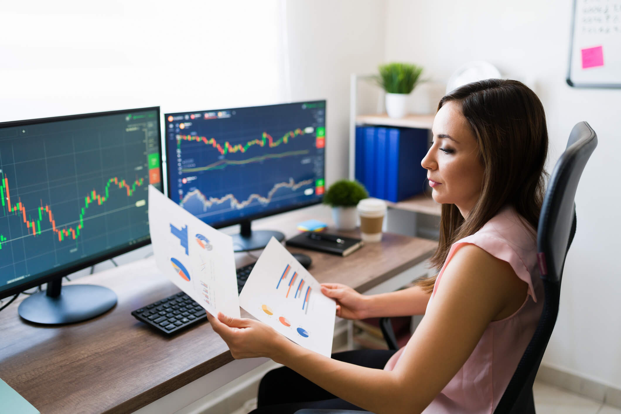 Master Stock Trader - Complete Controller
