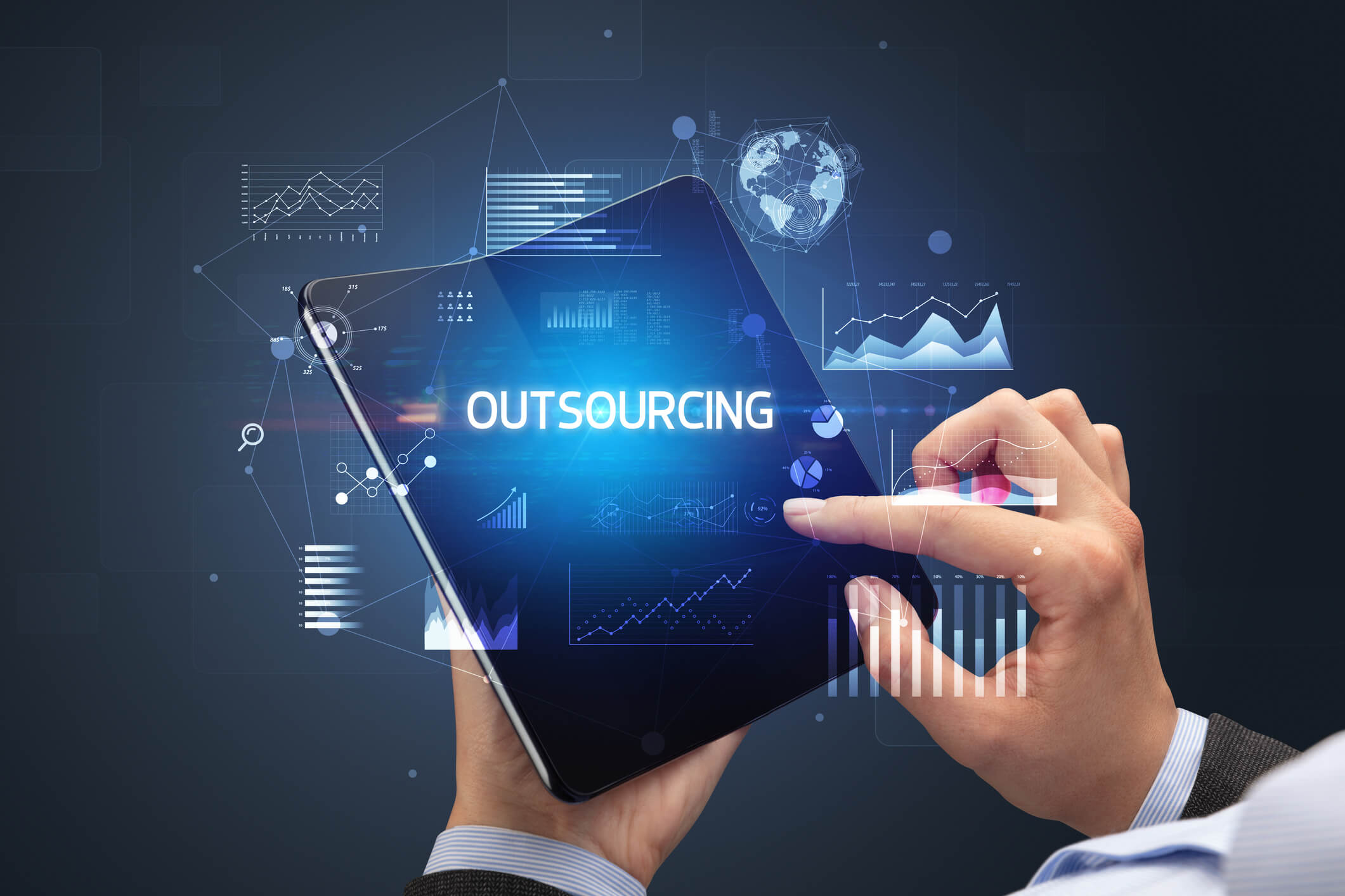 Outsourcing Vs. In House – What Works Best for Managing the Accounts & Finances of SMEs?