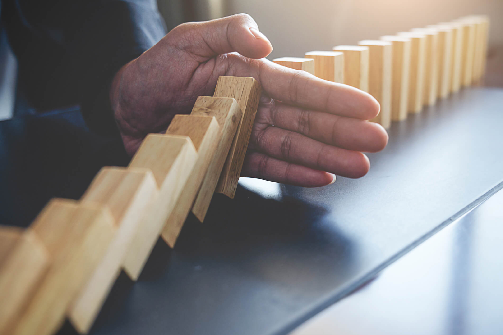 Protect Your Business from Financial Risk - Complete Controller