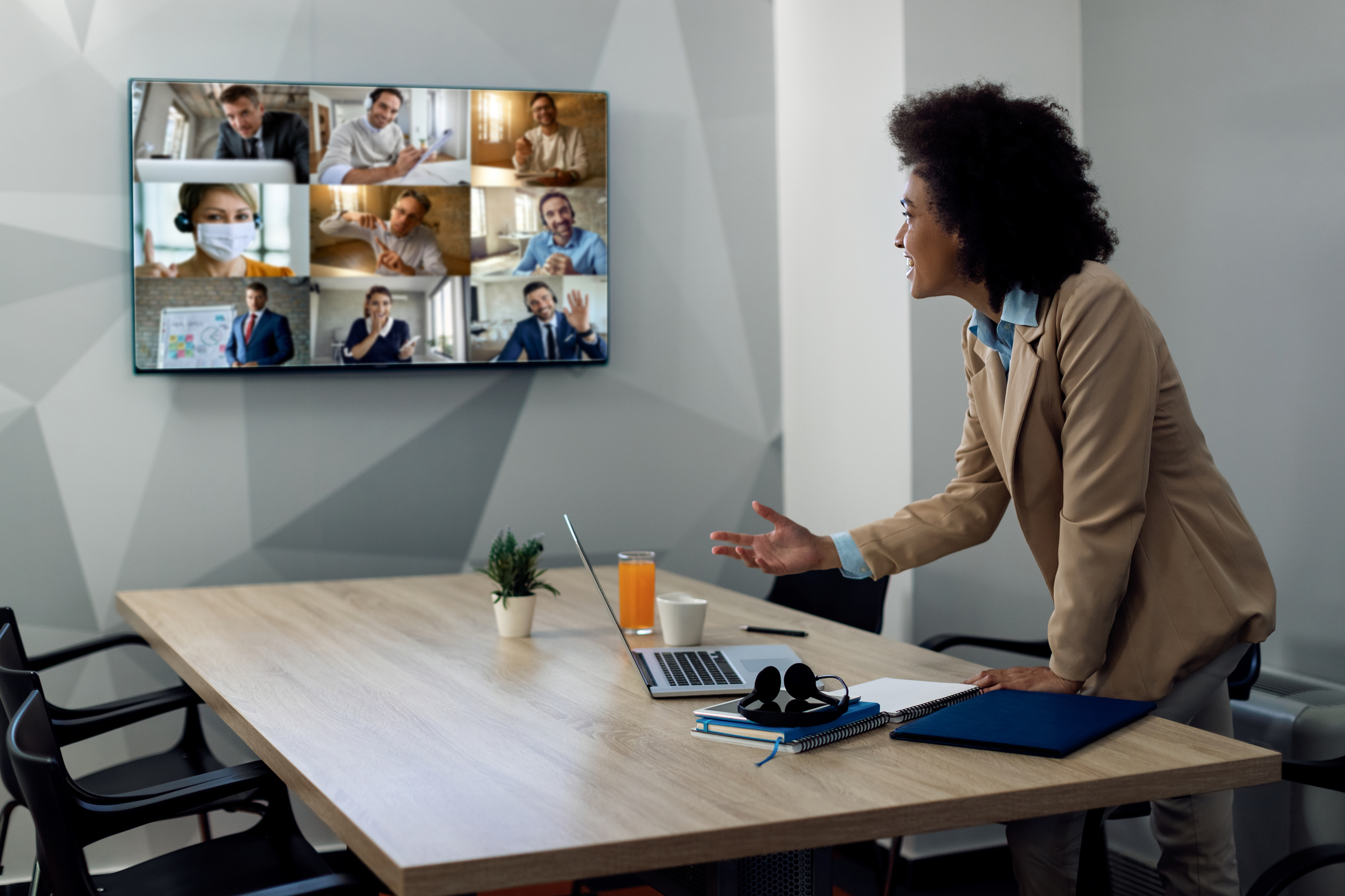 Remote Only Startup Pros and Cons - Complete Controller