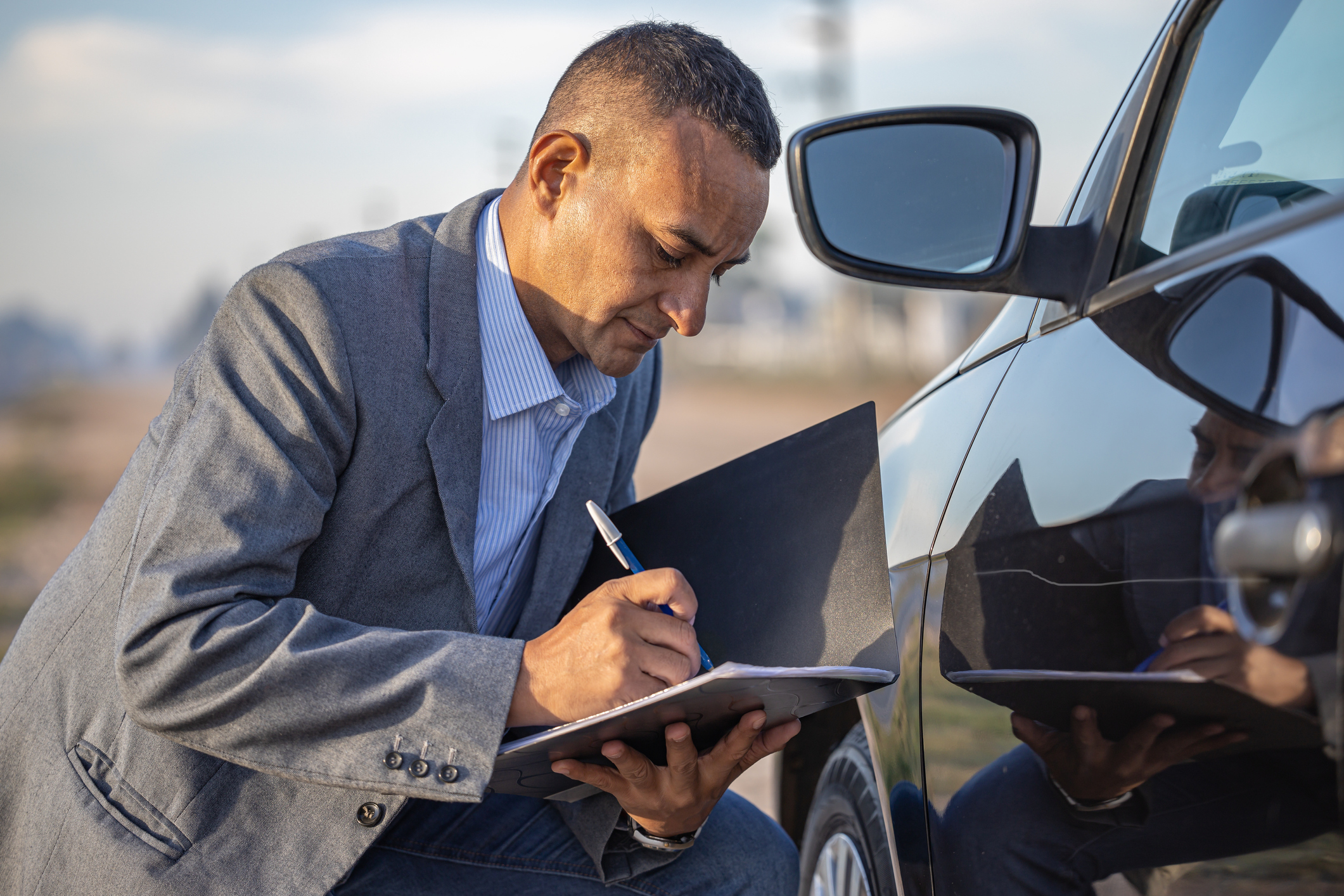 The Right Auto Insurer Expert Tips- Complete Controller