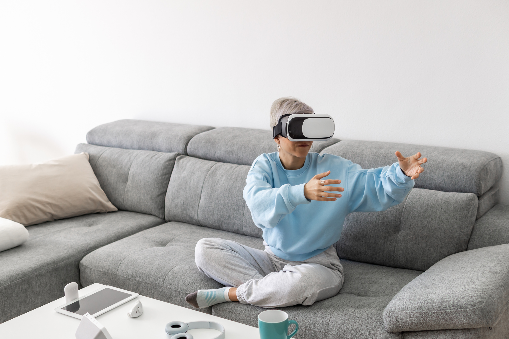 VR & AR Reshaping Our Lives- Complete Controller.