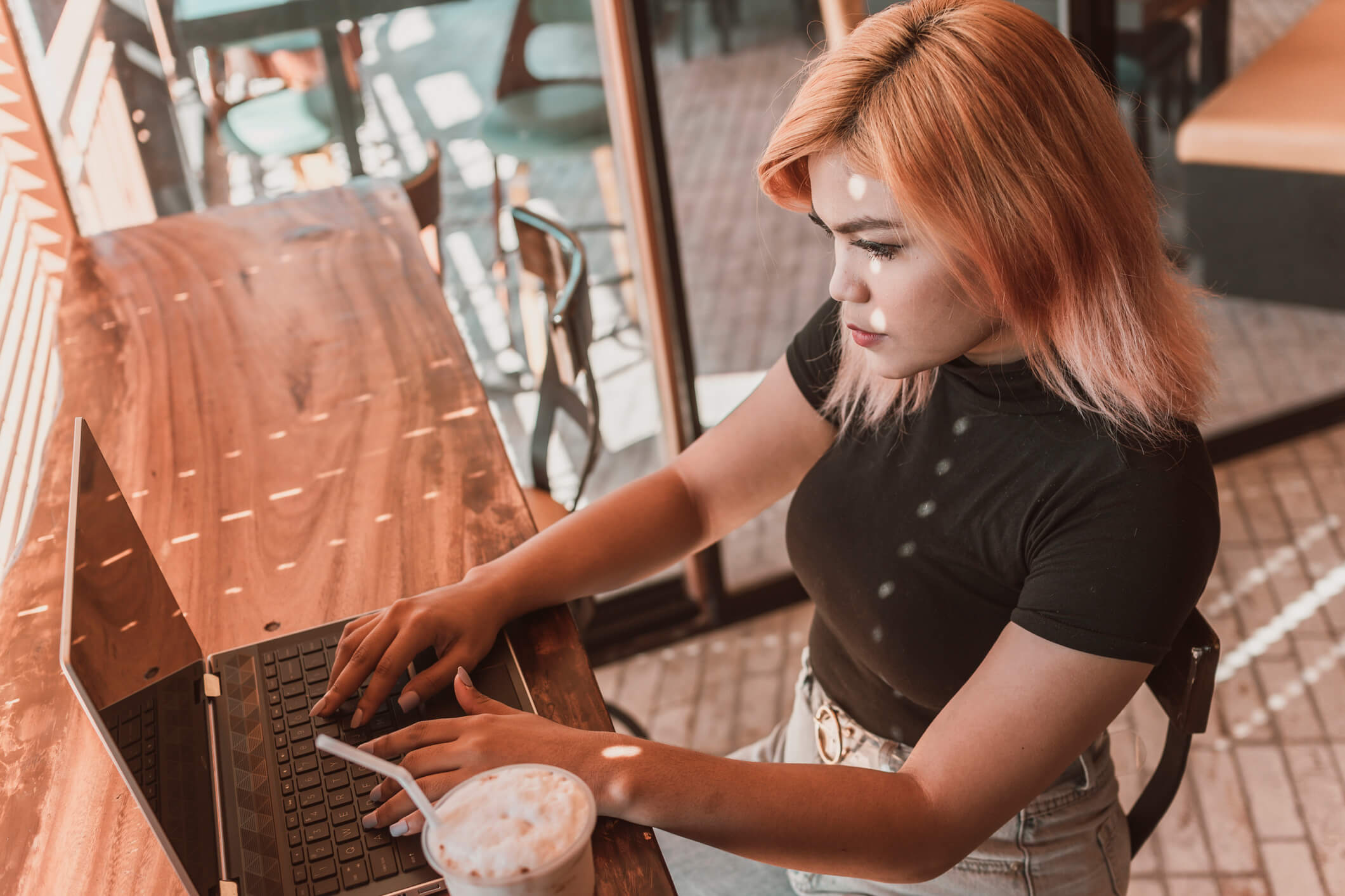Virtual Assistant Characteristics - Complete Controller